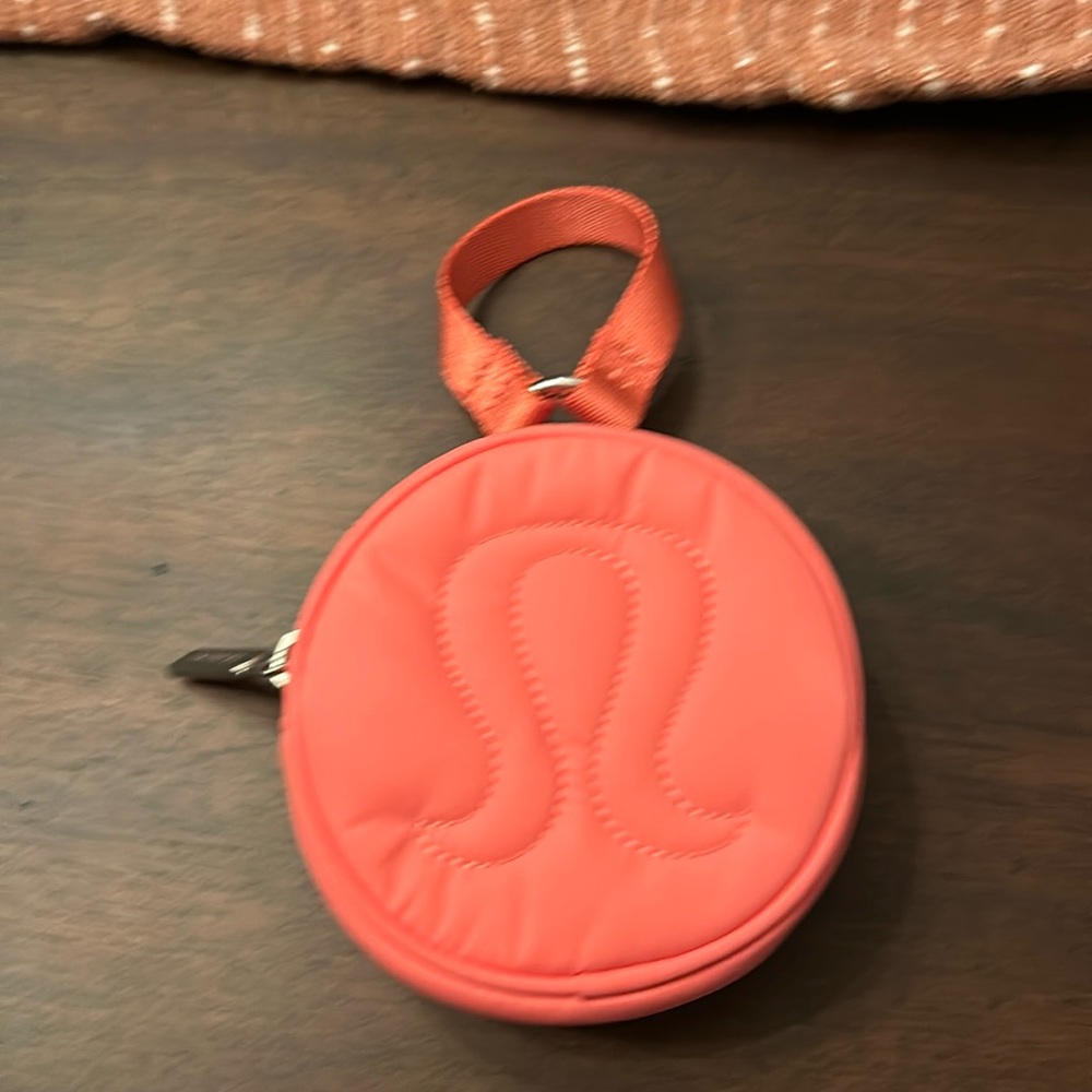 Lululemon coin case